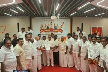 புதுச்சேரி,  தட்டாஞ்சாவடி இடைத்தேர்தல் : காங்கிரஸ் வேட்பாளருக்கு தவெக ஆதரவு !